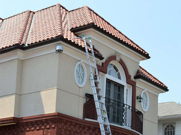 How to Fix a Shiner Roof Leak